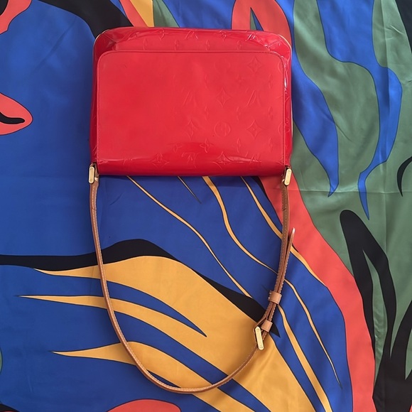 Louis Vuitton Shoulder Bag Thompson Street Red Vernis - Picture 12 of 17